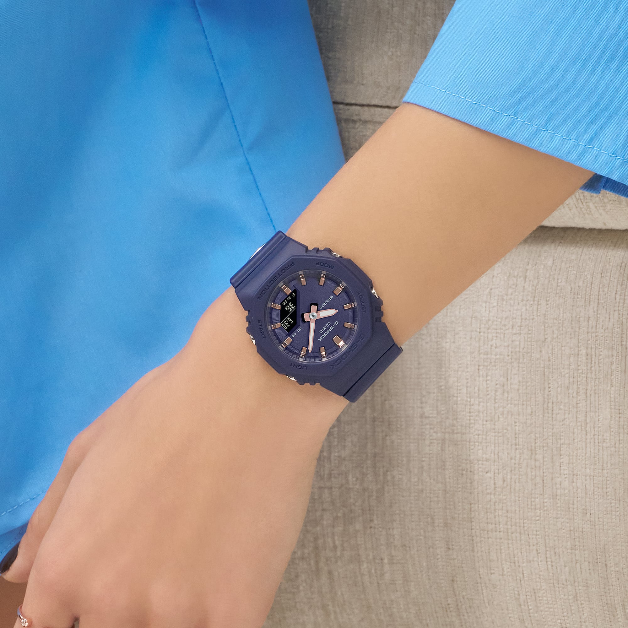 GMAP2100M-2A | G-SHOCK ANALOG-DIGITAL Navy - Image 2