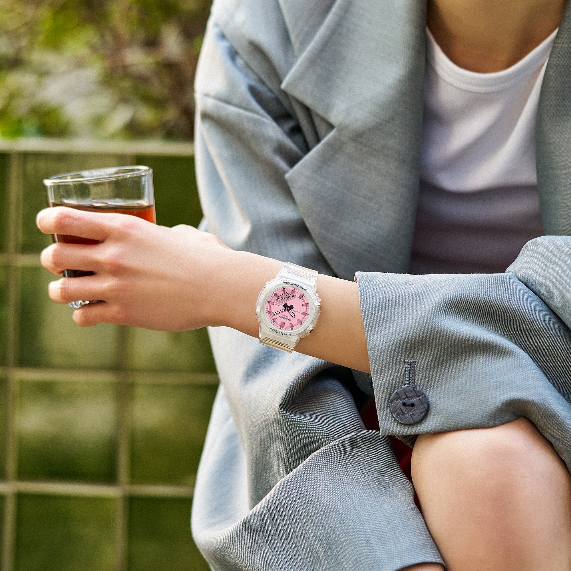 GMAP2100SR-7A | G-SHOCK ANALOG-DIGITAL White - Image 2